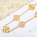 replica-van-cleef-arpels-vintage-alhambra-long-necklace-20-motifs-yellow-gold-diamondsd9d4f495e875a2e075a1a4a6e1b9770f