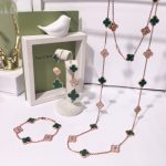 replica-van-cleef-arpels-vintage-alhambra-with-diamonds-malachite-set-3pcs9bf31c7ff062936a96d3c8bd1f8f2ff3-595×595