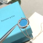 retro-style-tiffany-t-silver-diamonds-turquoise-circle-pendant-womens-fashion-necklace-hkc20ad4d76fe97759aa27a0c99bff6710-595×547