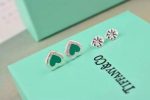 return-to-tiffany-replica-love-heart-earrings-with-blue-enamel-price-in-singapore-girls-60994862642e92efb79421734881b53e1e1b18b6-595×397