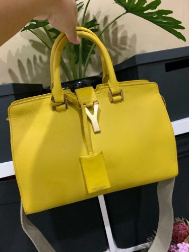 Yves Saint Laurent Cabas Chyc Large Leather Tote Yellow photo review