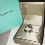 tiffany-atlas-band-with-three-crystals-individual-style-for-women-valentine-gift-dubai-price-grp07933d3d9446802a44259755d38e6d163e820-595×595