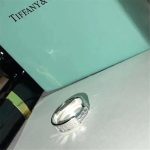 tiffany-atlas-band-with-three-crystals-individual-style-for-women-valentine-gift-dubai-price-grp07933d3d9446802a44259755d38e6d163e820-595×595