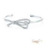 tiffany-bow-cuff-white-gold-plated-diamonds-elegant-bowknot-sterling-silver-bangle-grp09535-grp086536364d3f0f495b6ab9dcf8d3b5c6e0b01-595×595