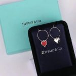 tiffany-drop-earrings-loving-heart-charm-red-leather-double-sided-wear-uk-sale-online-ladyc20ad4d76fe97759aa27a0c99bff6710-595×595