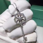 tiffany-keys-bloom-key-pendant-chain-necklace-flower-shaped-diamonds-jewelry-ukb6d767d2f8ed5d21a44b0e5886680cb9-595×595