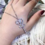 tiffany-keys-heart-shaped-key-paved-crystals-pendant-necklace-on-sale-women-birthday-giftc0c7c76d30bd3dcaefc96f40275bdc0a-595×595