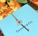 tiffany-limited-edition-tiffany-keys-mini-crown-key-charm-pink-crystal-womens-rosed-gold-diamonds-necklace-silverc4ca4238a0b923820dcc509a6f75849b-595×534