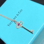 tiffany-limited-edition-tiffany-keys-mini-crown-key-charm-pink-crystal-womens-rosed-gold-diamonds-necklace-silverc4ca4238a0b923820dcc509a6f75849b-595×534