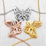 van-cleef-arpels-butterfly-hollowing-carving-pendant-yellow-gold-with-diamondc4ca4238a0b923820dcc509a6f75849b