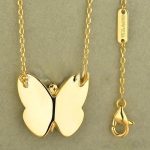 van-cleef-arpels-flying-butterfly-pendant-necklace-yellow-gold-with-red-onyx-diamonds182be0c5cdcd5072bb1864cdee4d3d6e (1)