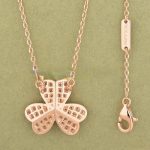 van-cleef-arpels-frivole-necklace-pink-gold-with-pave-diamondsd3d9446802a44259755d38e6d163e820 (1)