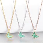 van-cleef-arpels-lucky-alhambra-butterfly-necklace-pink-gold-with-malachite-mother-of-pearl98f13708210194c475687be6106a3b84 (1)