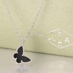 van-cleef-arpels-lucky-alhambra-butterfly-necklace-white-gold-with-black-onyx-mother-of-pearl6c8349cc7260ae62e3b1396831a8398f (1)