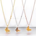 van-cleef-arpels-lucky-alhambra-butterfly-necklace-white-gold-with-tigers-eye-mother-of-pearld645920e395fedad7bbbed0eca3fe2e0 (1)