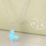 van-cleef-arpels-lucky-alhambra-butterfly-necklace-white-gold-with-turquoise-mother-of-pearlc81e728d9d4c2f636f067f89cc14862c (1)