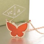 van-cleef-arpels-lucky-alhambra-butterfly-pendant-pink-gold-with-carnelian-mother-of-pearld9d4f495e875a2e075a1a4a6e1b9770f