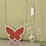 van-cleef-arpels-lucky-alhambra-butterfly-pendant-white-gold-with-carnelian-mother-of-pearl182be0c5cdcd5072bb1864cdee4d3d6e