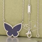 van-cleef-arpels-lucky-alhambra-butterfly-pendant-white-gold-with-lapis-stone-mother-of-pearl19ca14e7ea6328a42e0eb13d585e4c22