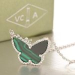 van-cleef-arpels-lucky-alhambra-butterfly-pendant-white-gold-with-malachite-mother-of-pearl6c8349cc7260ae62e3b1396831a8398f