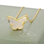 van-cleef-arpels-lucky-alhambra-butterfly-pendant-yellow-gold-with-white-mother-of-pearl37693cfc748049e45d87b8c7d8b9aacd