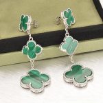 van-cleef-arpels-magic-alhambra-3-motifs-earrings-white-gold-with-malachited67d8ab4f4c10bf22aa353e27879133c