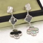 van-cleef-arpels-magic-alhambra-3-motifs-earrings-white-gold-with-stone-combinationd3d9446802a44259755d38e6d163e820 (1)