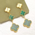 van-cleef-arpels-magic-alhambra-3-motifs-earrings-yellow-gold-with-malachited9d4f495e875a2e075a1a4a6e1b9770f