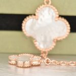 van-cleef-arpels-magic-alhambra-bracelet-5-motifs-pink-gold-with-white-mother-of-pearlc20ad4d76fe97759aa27a0c99bff6710