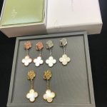 van-cleef-arpels-magic-alhambra-earrings-2-motifs-mother-of-pearl-with-diamondsb6d767d2f8ed5d21a44b0e5886680cb9