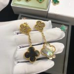 van-cleef-arpels-magic-alhambra-earrings-2-motifs-mother-of-pearl-with-diamondsb6d767d2f8ed5d21a44b0e5886680cb9