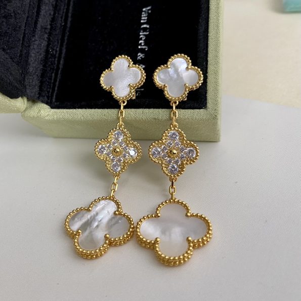 van-cleef-arpels-magic-alhambra-earrings-3-motifs-with-diamonds1f0e3dad99908345f7439f8ffabdffc4