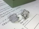 van-cleef-arpels-magic-alhambra-earrings-with-pave-diamond-3-colors37693cfc748049e45d87b8c7d8b9aacd