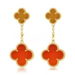 van-cleef-arpels-magic-alhambra-earrings-yellow-gold-with-tigers-eye-carnelian6512bd43d9caa6e02c990b0a82652dca (1)