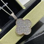 van-cleef-arpels-magic-alhambra-long-necklace-white-gold-rose-gold-with-pave-diamonds6ea9ab1baa0efb9e19094440c317e21b