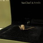 van-cleef-arpels-perlee-pearls-necklace-3-rows-yellow-gold-rose-gold-white-goldc9f0f895fb98ab9159f51fd0297e236d-595×595