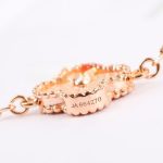 van-cleef-arpels-sweet-alhambra-bracelet-6-motifs-rose-goldc0c7c76d30bd3dcaefc96f40275bdc0a (1)