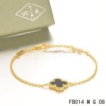 van-cleef-arpels-sweet-alhambra-bracelet-yelow-gold-with-black-onyx-mother-of-pearld67d8ab4f4c10bf22aa353e27879133c (1)