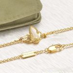 van-cleef-arpels-sweet-alhambra-butterfly-bracelet-yellow-gold-with-white-mother-of-pearl19ca14e7ea6328a42e0eb13d585e4c22