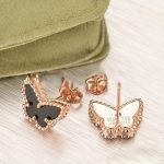 van-cleef-arpels-sweet-alhambra-butterfly-earrings-pink-gold-with-black-onyx-mother-of-pearlc9f0f895fb98ab9159f51fd0297e236d