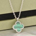 van-cleef-arpels-sweet-alhambra-pendant-white-gold-with-malachite-mother-of-pearl-9mmeccbc87e4b5ce2fe28308fd9f2a7baf3