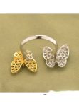 van-cleef-arpels-two-butterfly-between-the-finger-ring-yellow-gold-tsavorite-garnetsc4ca4238a0b923820dcc509a6f75849b