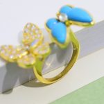 van-cleef-arpels-two-butterfly-between-the-finger-ring-yellow-gold-with-diamonds-and-turquoise6ea9ab1baa0efb9e19094440c317e21b