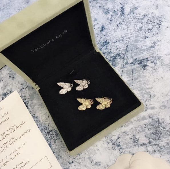 van-cleef-arpels-two-butterfly-earrings-with-70-diamonds-3-colorsc81e728d9d4c2f636f067f89cc14862c