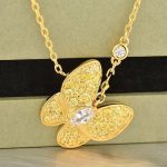 van-cleef-arpels-two-butterfly-necklace-yellow-gold-stone-combination-with-pave-diamondsa87ff679a2f3e71d9181a67b7542122c (1)