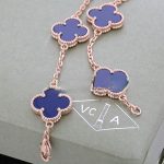 van-cleef-arpels-vintage-alhambra-bracelet-5-motifs-pink-gold-with-lapis-mother-of-pearle369853df766fa44e1ed0ff613f563bd