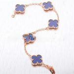 van-cleef-arpels-vintage-alhambra-bracelet-5-motifs-pink-gold-with-lapis-mother-of-pearle369853df766fa44e1ed0ff613f563bd