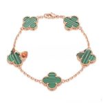 van-cleef-arpels-vintage-alhambra-bracelet-5-motifs-pink-gold-with-malachite-mother-of-pearle369853df766fa44e1ed0ff613f563bd