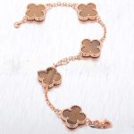 van-cleef-arpels-vintage-alhambra-bracelet-5-motifs-pink-gold-with-tigers-eye-mother-of-pearl67c6a1e7ce56d3d6fa748ab6d9af3fd7