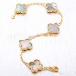 van-cleef-arpels-vintage-alhambra-bracelet-5-motifs-yellow-gold-with-gray-mother-of-pearl1c383cd30b7c298ab50293adfecb7b18